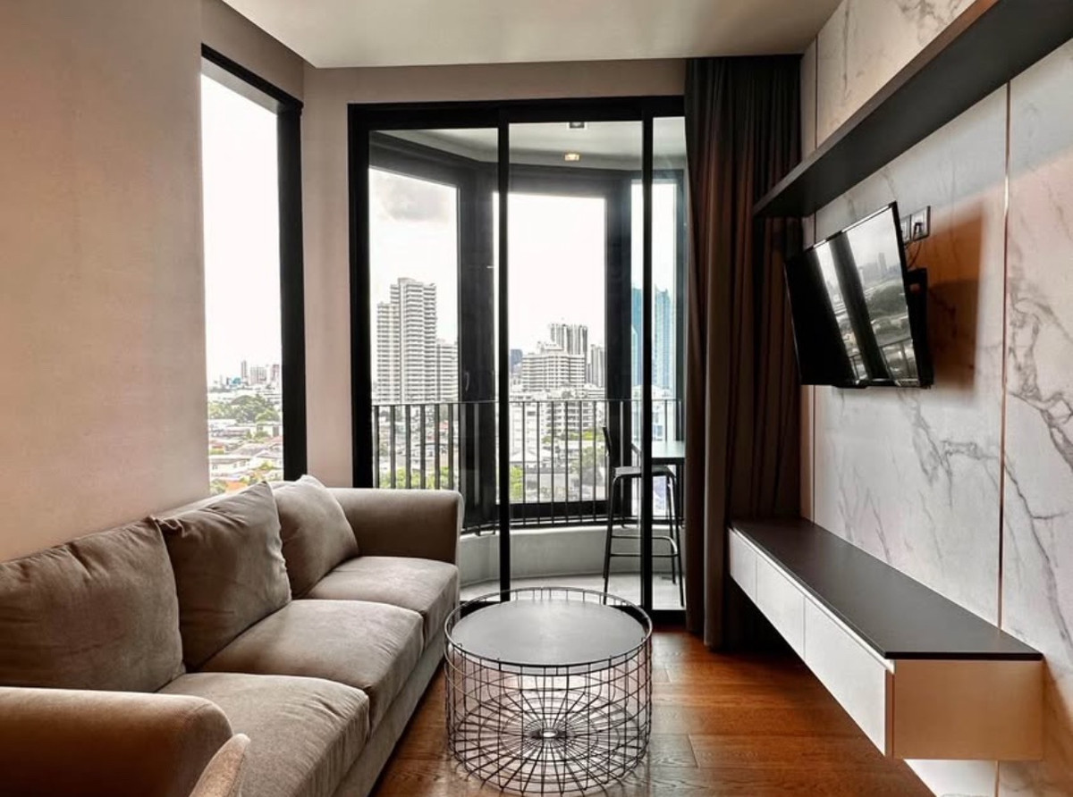 ให้เช่าคอนโดสุขุมวิท อโศก ทองหล่อ : Condo for rent Ideo Q Sukhumvit 36 Monthly 39,000 thb.