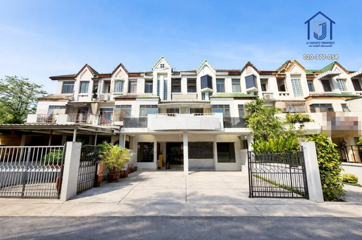 ขายอาคารพาณิชย์ลาดพร้าว เซ็นทรัลลาดพร้าว : ขายโฮมออฟฟิศ 3 ชั้น 540 ตารางเมตร ซอยลาดพร้าว 35 ใกล้MRT ลาดพร้าว