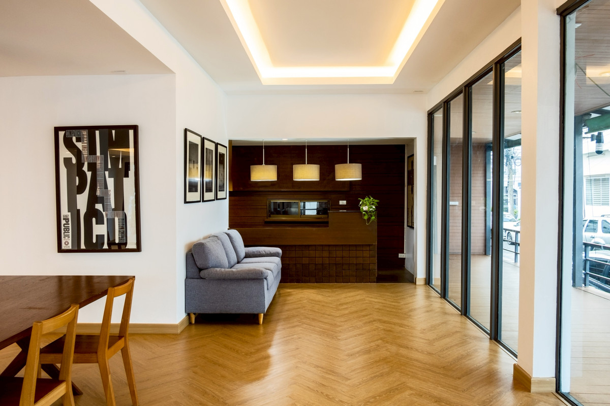 ขายทาวน์โฮมพระราม 9 เพชรบุรีตัดใหม่ RCA : ขายทาวน์โฮม พระราม9 ซอย11 ห้วยขวาง