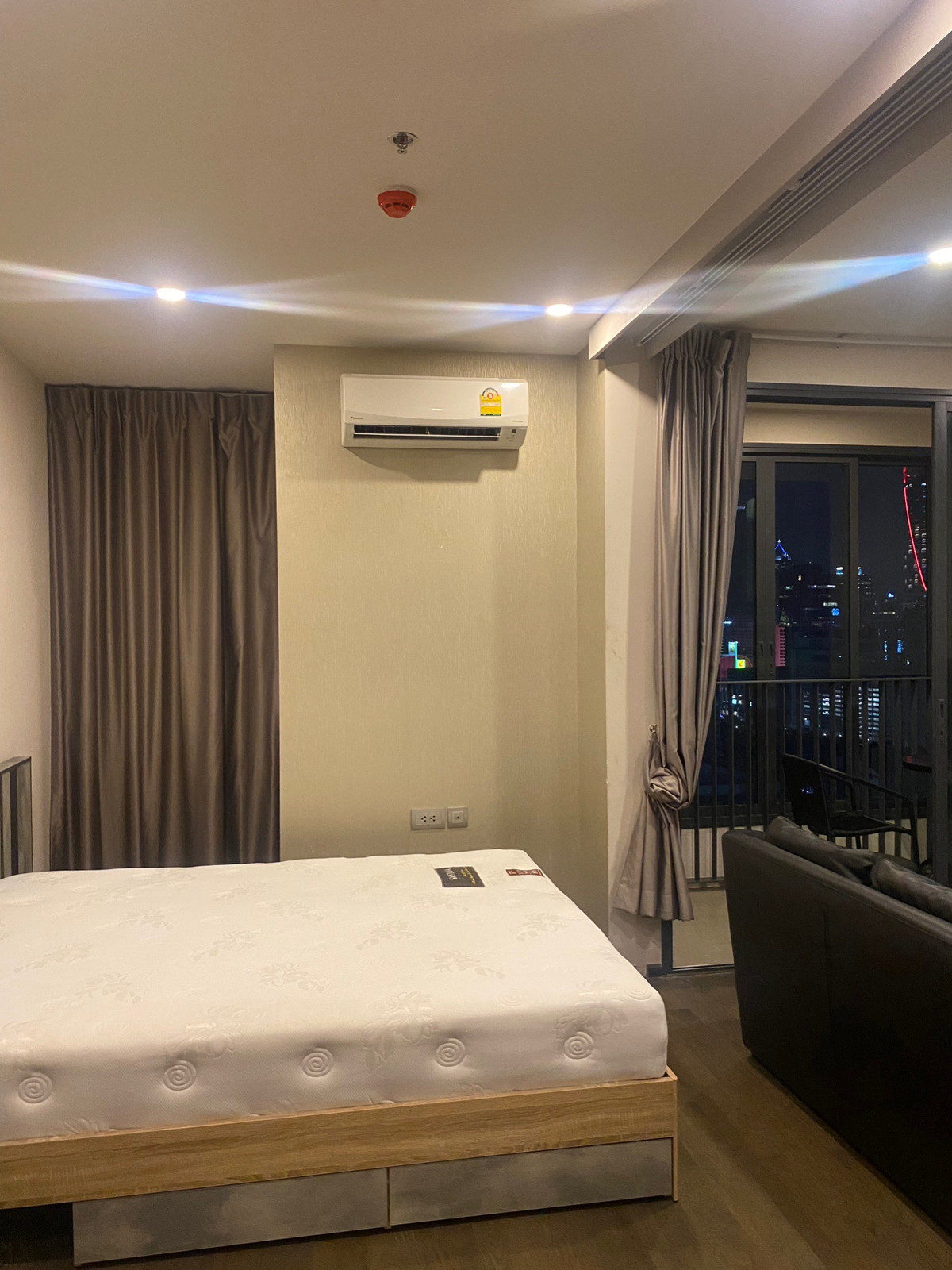 For RentCondoRatchathewi,Phayathai : !! Beautiful room for rent, Condo Ideo Q Siam-Ratchathewi (Ideo Q Siam-Ratchathewi) near BTS Ratchathewi.