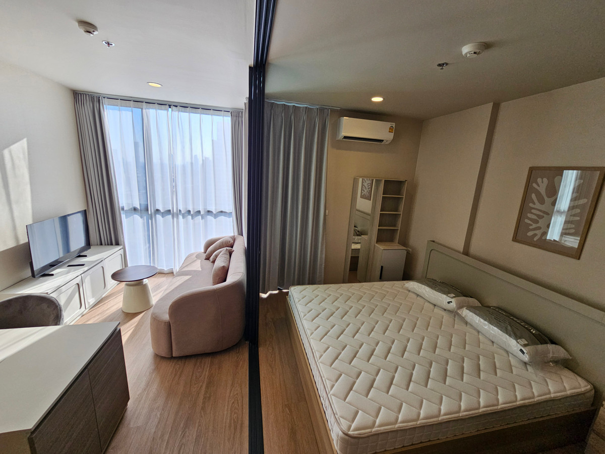 ให้เช่าคอนโดสาทร นราธิวาส : ดิ อิสระ สาทร  ให้เช่า 1 นอน 1 น้ำ พื้นที่ 33 ตรม  25,000 บาท สนใจโทร น้อง 096-2615656 พร้อมให้นัดหมายเข้าชมทุกวัน  The Issara Sathorn for RENT 1bed 1 bath 33 Sq,m price 25,000 Baht   call Nong 096-2615656 Ready to touring everyday   ห้องกว้าง 33 ตรม. พร้