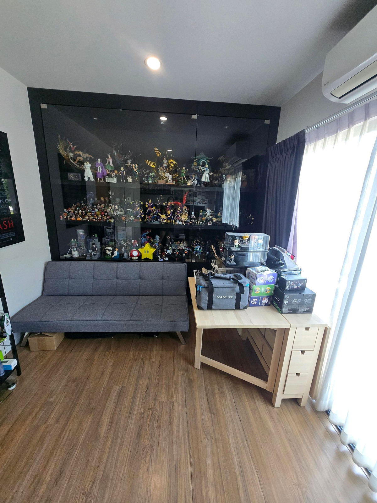 ขายทาวน์โฮมนวมินทร์ รามอินทรา : ขายทาวน์โฮม 3 ชั้น บ้านกลางเมือง รามอินทรา หลังมุม ติดสวนส่วนกลาง บรรยากาศดี

