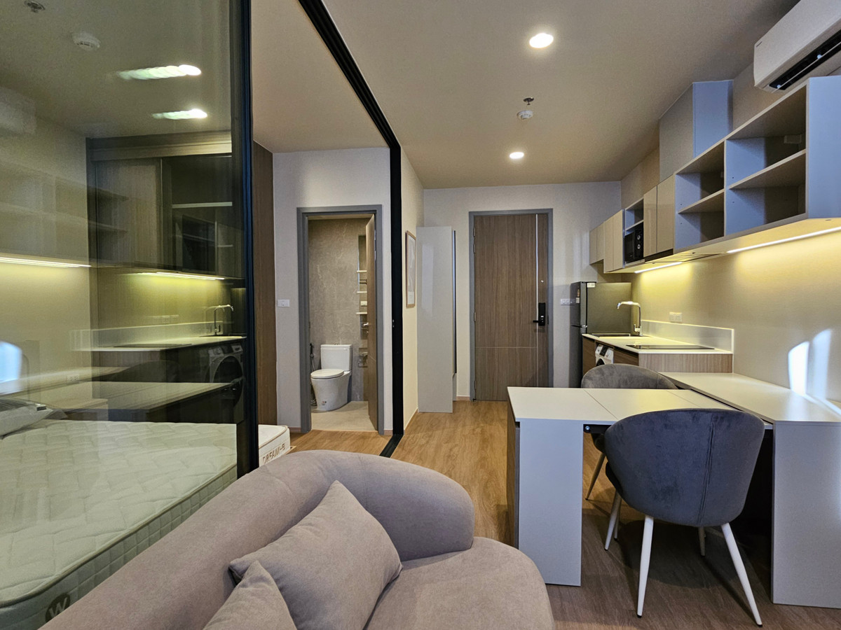 For RentCondoSathorn, Narathiwat : ดิ อิสระ สาทร  ให้เช่า 1 นอน 1 น้ำ พื้นที่ 33 ตรม  25,000 บาท สนใจโทร น้อง 096-2615656 พร้อมให้นัดหมายเข้าชมทุกวัน  The Issara Sathorn for RENT 1bed 1 bath 33 Sq,m price 25,000 Baht   call Nong 096-2615656 Ready to touring everyday   ห้องกว้าง 33 ตรม. พร้