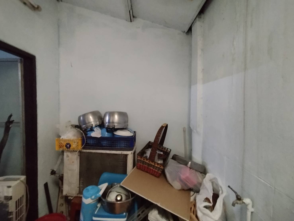 For SaleTownhomeRama5, Ratchapruek, Bangkruai : Townhouse for sale Samret Ville Village 1, Soi Plai Bang, Wat Sri Rueang Bun, Nonthaburi