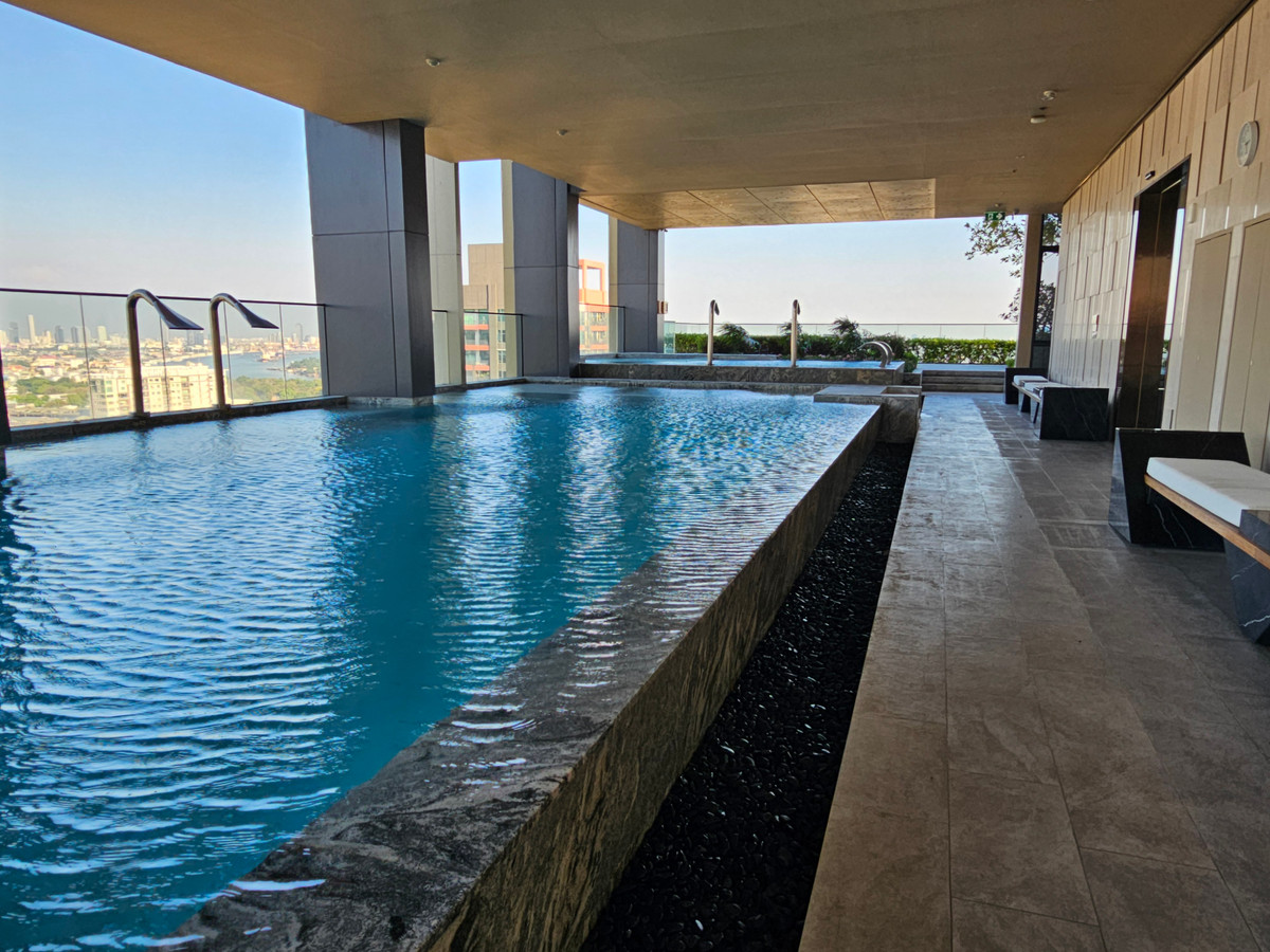 For RentCondoSathorn, Narathiwat : ดิ อิสระ สาทร  ให้เช่า 1+1 นอน 1 น้ำ พื้นที่ 37 ตรม  28,000 บาท สนใจโทร น้อง 096-2615656 พร้อมให้นัดหมายเข้าชมทุกวัน  The Issara Sathorn for RENT 1bed Plus 1 bath 37 Sq,m price 28,000 Baht   call Nong 096-2615656 Ready to touring everyday   ห้องกว้าง 37 ต