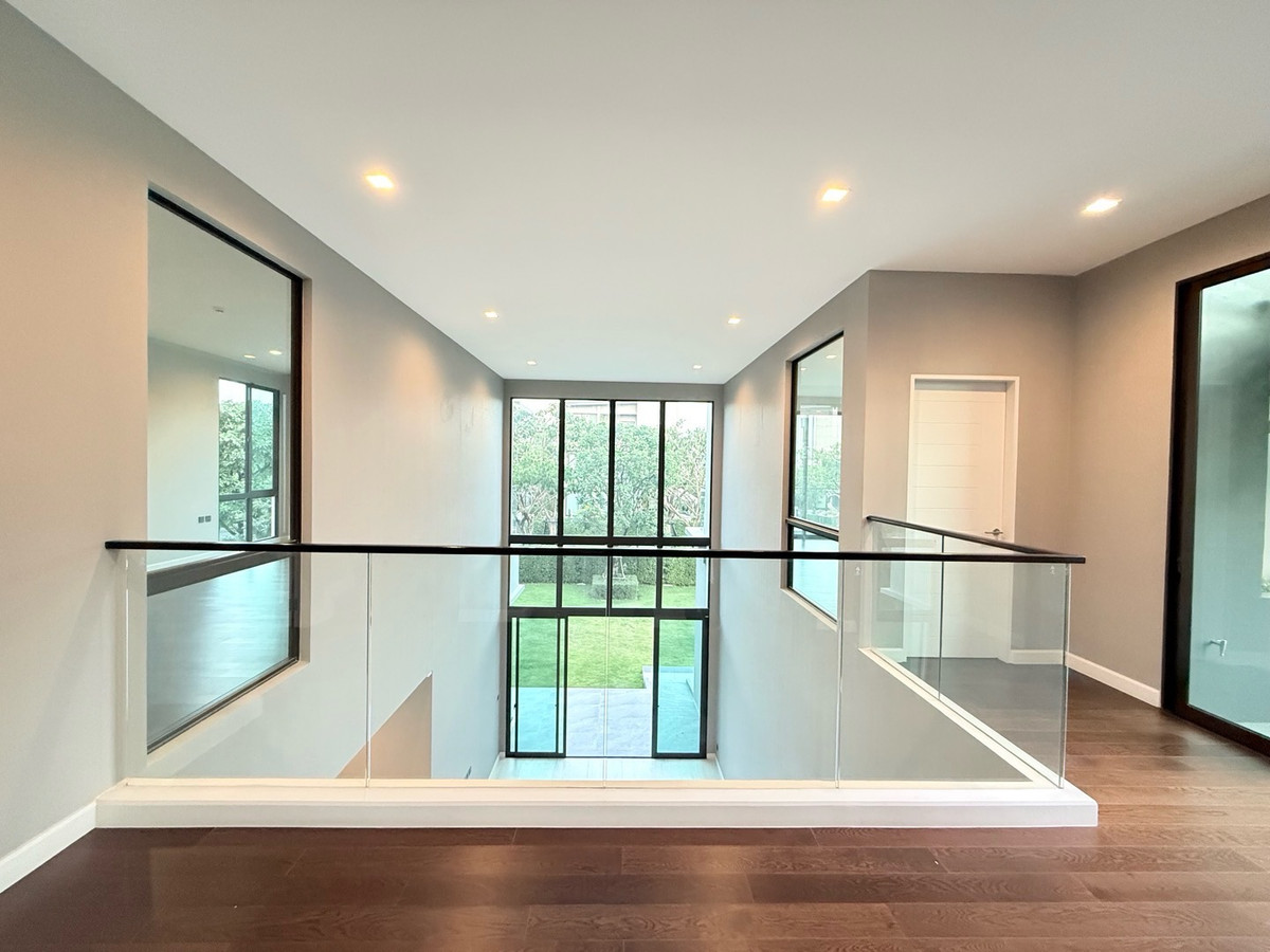 ขายบ้านพุทธมณฑล ศาลายา : Grand Bangkok Boulevard ปิ่นเกล้า-บรมฯ | 155.5sqw. Special plot!