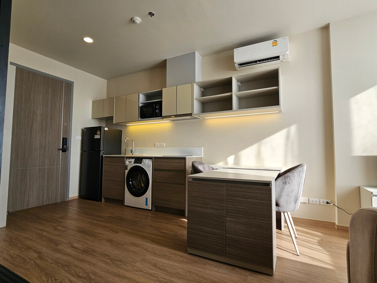 For RentCondoSathorn, Narathiwat : ดิ อิสระ สาทร  ให้เช่า 1 นอน 1 น้ำ พื้นที่ 33 ตรม  25,000 บาท สนใจโทร น้อง 096-2615656 พร้อมให้นัดหมายเข้าชมทุกวัน  The Issara Sathorn for RENT 1bed 1 bath 33 Sq,m price 25,000 Baht   call Nong 096-2615656 Ready to touring everyday   ห้องกว้าง 33 ตรม. พร้