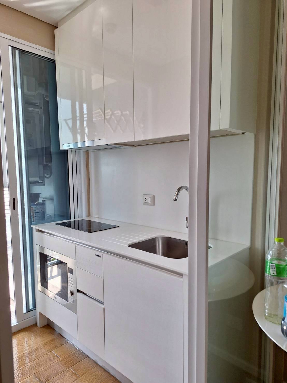 For RentCondoLadprao, Central Ladprao : 🌟 Condo for rent at The Saint Residences – Special price only 15,000 THB/month! 🔥 Brand-new room, never occupied. Be the first person to live in this beautiful unit! ✨