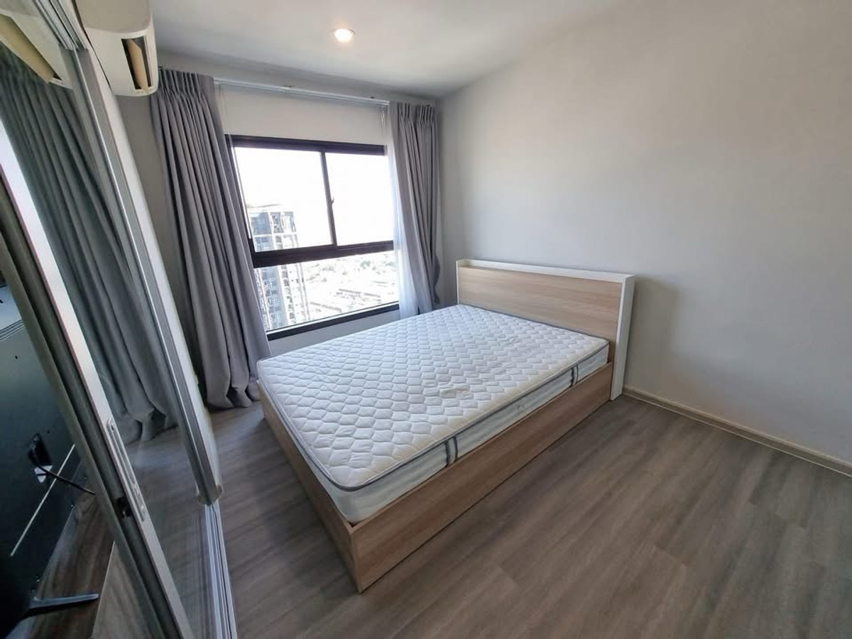 For RentCondoPinklao, Charansanitwong : 🏢 ให้เช่าคอนโด The Parkland จรัญ–ปิ่นเกล้า
(A6902074) 
🚆 ติด MRT บางยี่ขัน ออกจากคอนโดเจอสถานีเลย เดินทางสะดวกมาก

💰 ราคาเช่า 15,000 บาท / เดือน
