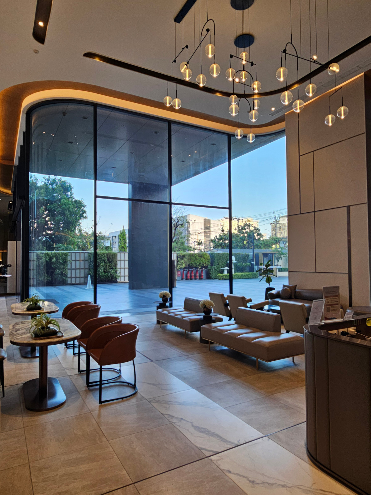 For RentCondoSathorn, Narathiwat : ดิ อิสระ สาทร  ให้เช่า 1+1 นอน 1 น้ำ พื้นที่ 37 ตรม  28,000 บาท สนใจโทร น้อง 096-2615656 พร้อมให้นัดหมายเข้าชมทุกวัน  The Issara Sathorn for RENT 1bed Plus 1 bath 37 Sq,m price 28,000 Baht   call Nong 096-2615656 Ready to touring everyday   ห้องกว้าง 37 ต