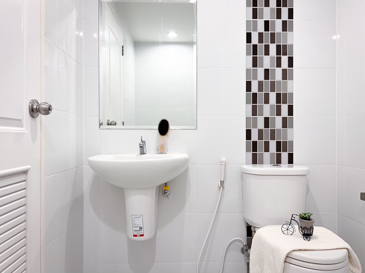 ขายคอนโดเสรีไทย-นิด้า : ขายด่วน 🌿 คอนโดแต่งใหม่ พร้อมอยู่ The Niche ID เสรีไทย 81/2 | ตึก B ชั้น 7 ห้องริม Digital Door Lock วิวโล่ง ลมดี ความเป็นส่วนตัวสูง ✨