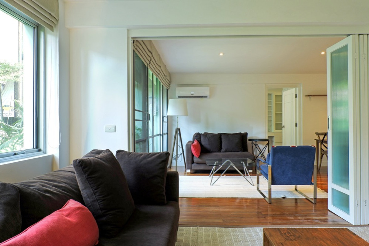 ให้เช่าคอนโดสุขุมวิท อโศก ทองหล่อ : For Rent: 1+ BR Condo at Sukhumvit 53 Near BTS Thong Lor