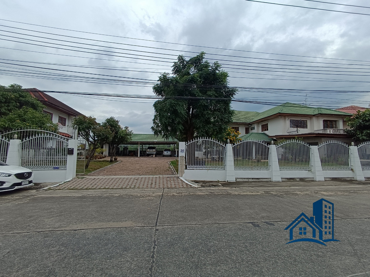 ขายทาวน์โฮมราษฎร์บูรณะ สุขสวัสดิ์ : บ้านเดี่ยว 250 ตร.วา ม.วิเศษสุขนคร 15 ประชาอุทิศ