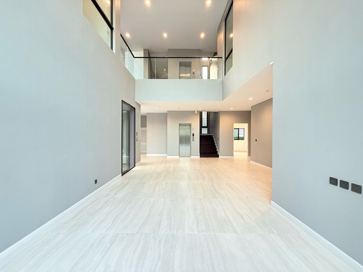 ขายบ้านพุทธมณฑล ศาลายา : Grand Bangkok Boulevard ปิ่นเกล้า-บรมฯ | 155.5sqw. Special plot!