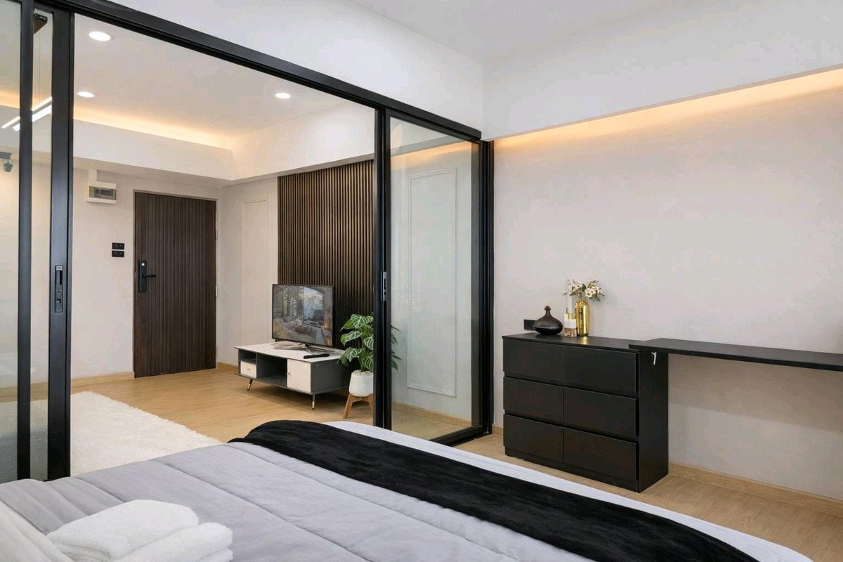 ขายคอนโดสาทร นราธิวาส : คอนโดห้องกว้าง ราคาดี ผ่อนเริ่มต้น 8,000 บาท/เดือน เดินทางสะดวก ใจกลางสาทร 