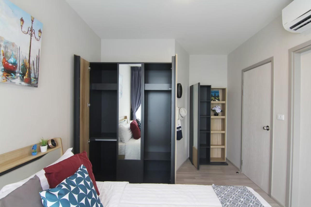 For RentCondoBangna, Bearing, Lasalle : Condo for Rent: Ideo Mobi Sukhumvit East Point Near BTS Bang Na (approx. 250 meters)