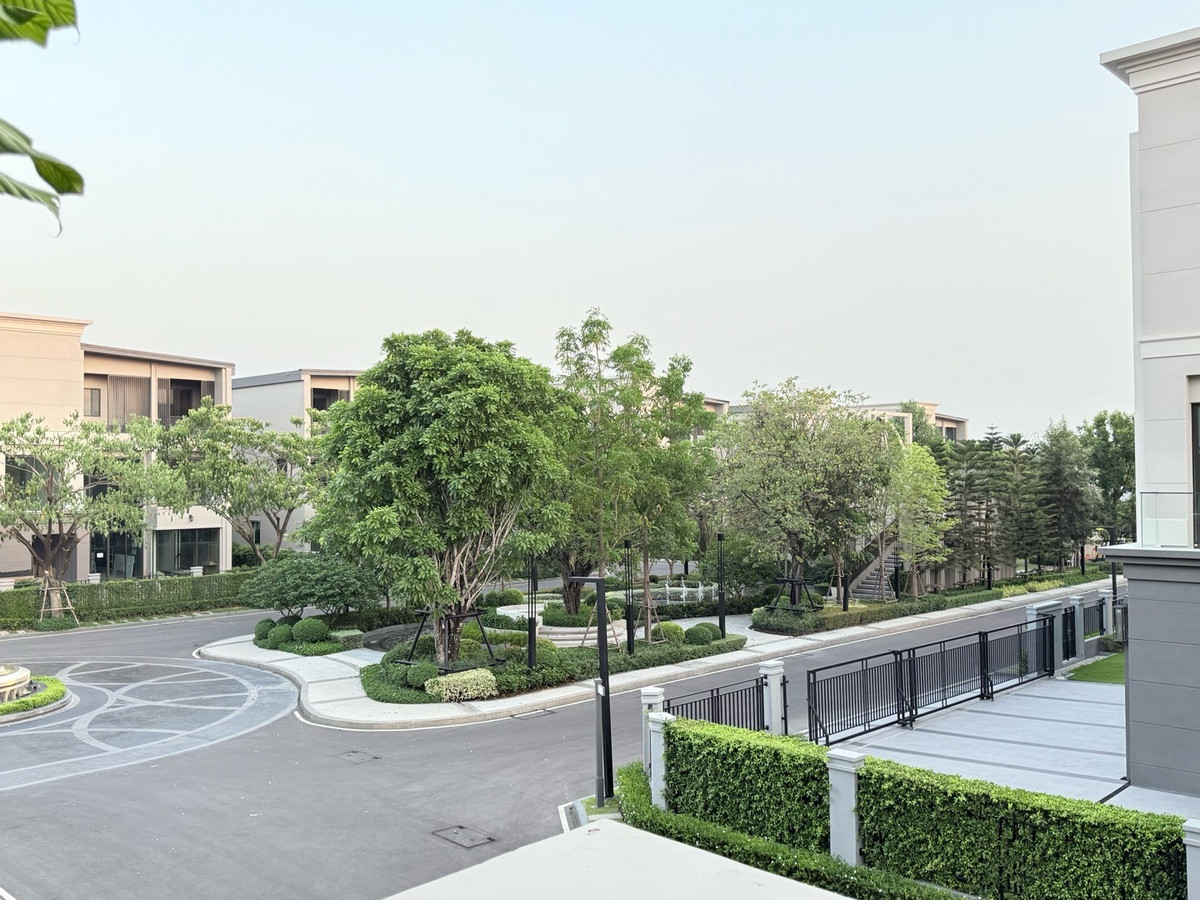 ขายบ้านพุทธมณฑล ศาลายา : Grand Bangkok Boulevard ปิ่นเกล้า-บรมฯ | 155.5sqw. Special plot!