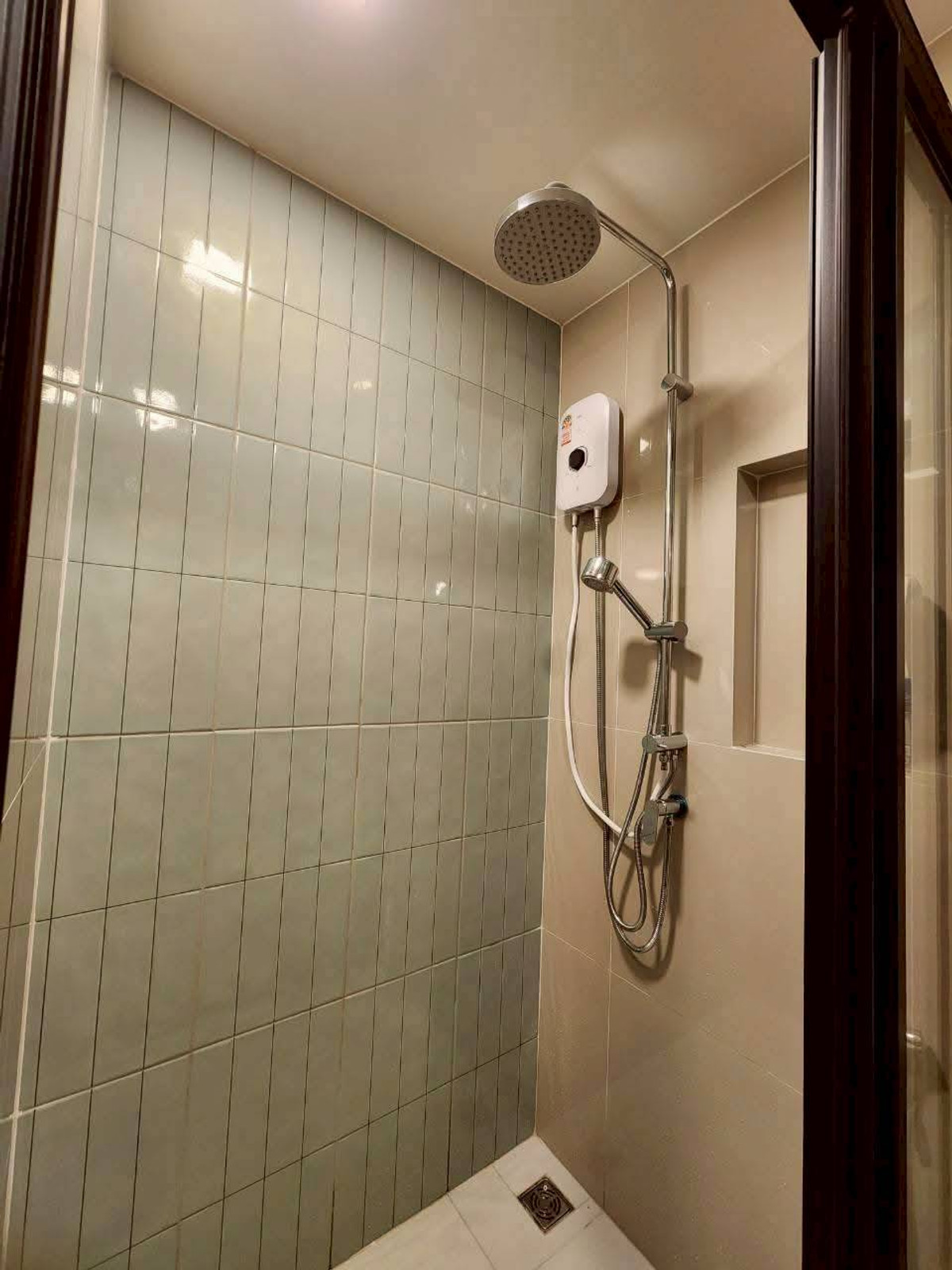 For RentCondoWongwianyai, Charoennakor : ✅ FBSS102 ✅ Line : @p2nproperty