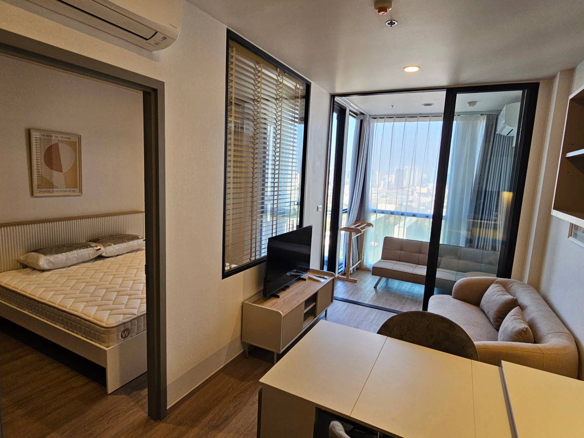 ให้เช่าคอนโดสาทร นราธิวาส : ดิ อิสระ สาทร  ให้เช่า 1+1 นอน 1 น้ำ พื้นที่ 37 ตรม  28,000 บาท สนใจโทร น้อง 096-2615656 พร้อมให้นัดหมายเข้าชมทุกวัน  The Issara Sathorn for RENT 1bed Plus 1 bath 37 Sq,m price 28,000 Baht   call Nong 096-2615656 Ready to touring everyday   ห้องกว้าง 37 ต