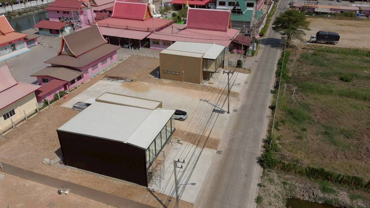 ให้เช่าสำนักงานปทุมธานี รังสิต ธรรมศาสตร์ : ✨ ทำเลทอง ใจกลางชุมชน! ให้เช่าพื้นที่อเนกประสงค์ 240 ตร.ม. ใกล้ตลาดไท ✨