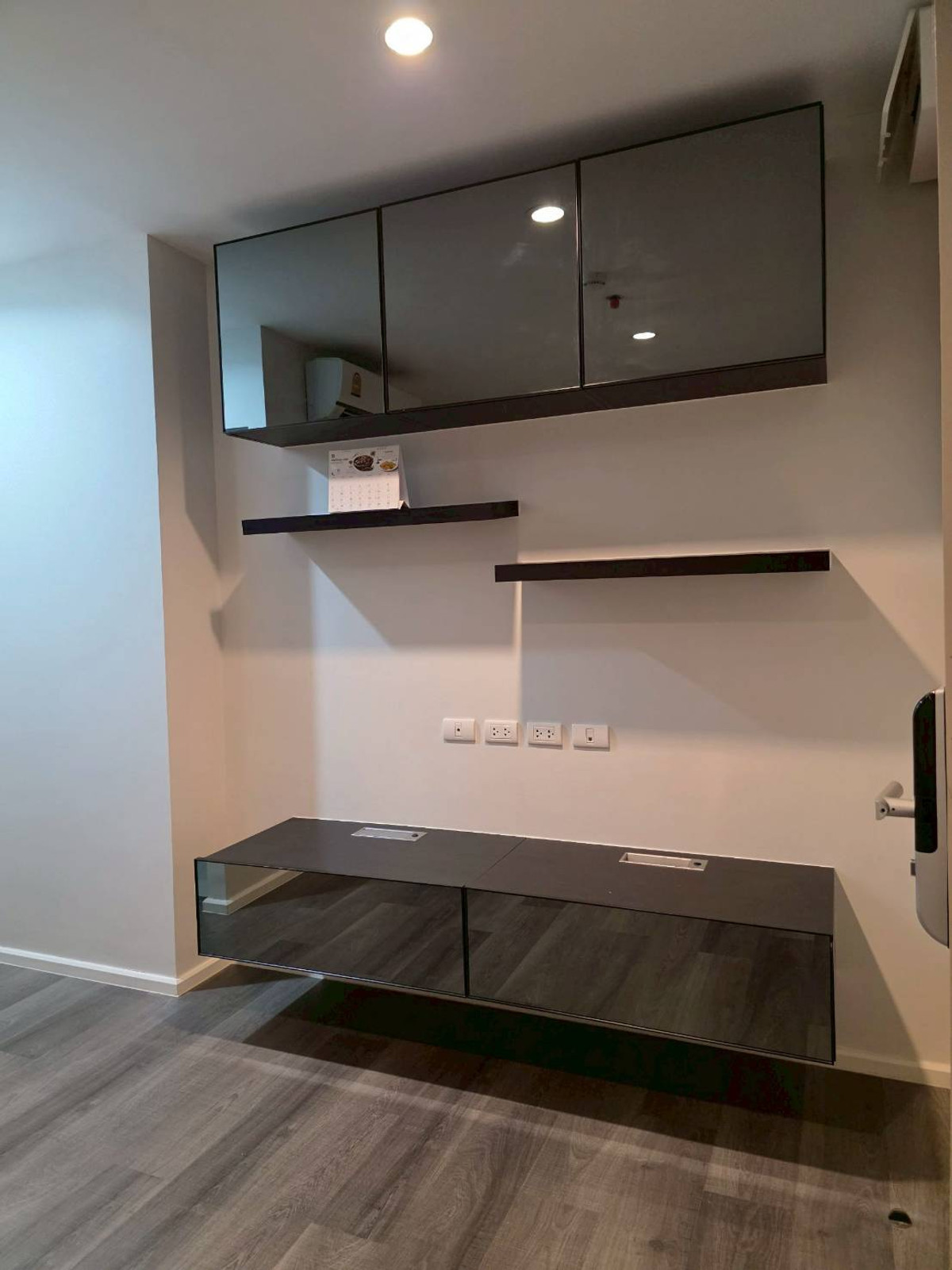 ขายคอนโดบางซื่อ วงศ์สว่าง เตาปูน : โอกาสทองของนักลงทุน! ขายคอนโด The Stage เตาปูน อินเตอร์เชนจ์ (The Stage Taopoon Interchange) ซื้อปุ๊บรับรายได้ทันที สภาพเนี๊ยบพร้อมอยู่!