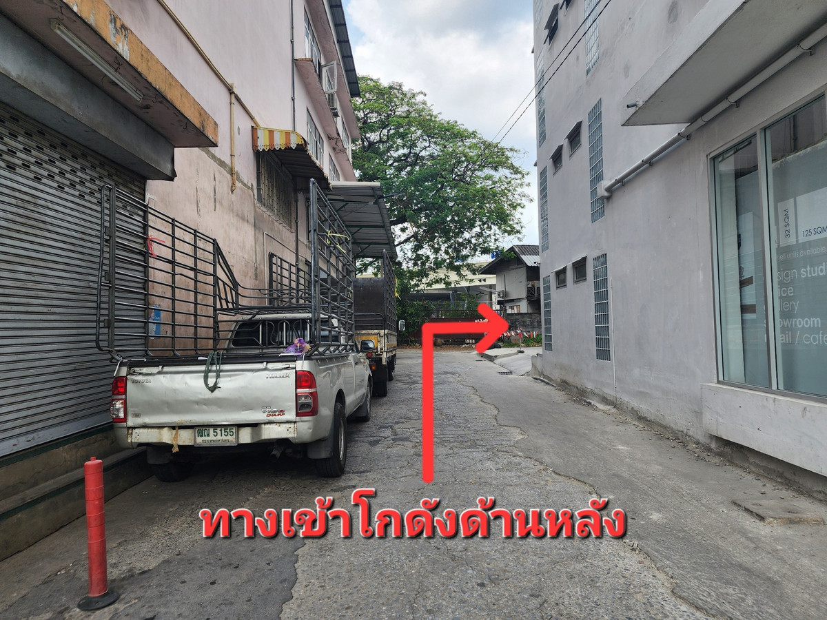 For RentShop HouseBang Sue, Wong Sawang, Tao Pun : Shophouse for rent on the roadside Opposite Wat Soi Thong Pracharat Sai 1 Road, Rama 7, Tel. 065-925-3163