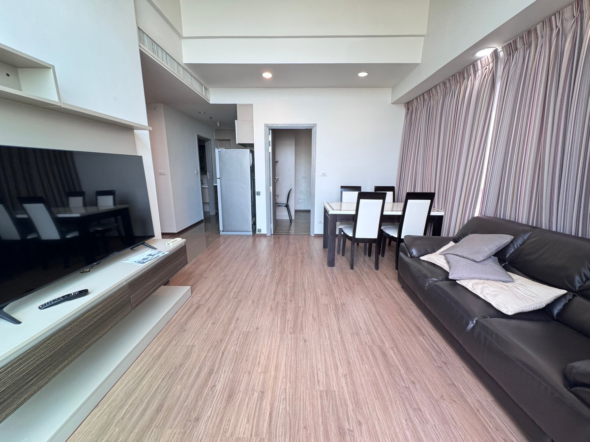 ให้เช่าคอนโดวงเวียนใหญ่ เจริญนคร : Teal Sathorn Taksin ห้อง Duplex ติด Bts วงเวียนใหญ่ 2 ห้องนอน 2 ชั้น ว่างพร้อมให้เช่า