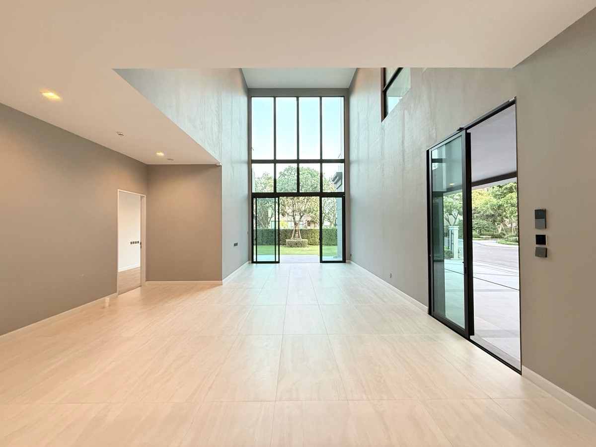 ขายบ้านพุทธมณฑล ศาลายา : Grand Bangkok Boulevard ปิ่นเกล้า-บรมฯ | 155.5sqw. Special plot!