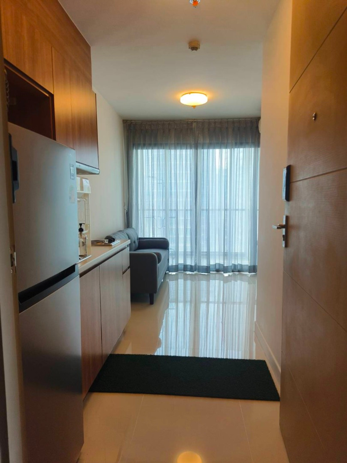 For RentCondoOnnut, Udomsuk : Condo for Rent: Ideo Mix Sukhumvit 103 Near BTS Udom Suk (approx. 20 meters)