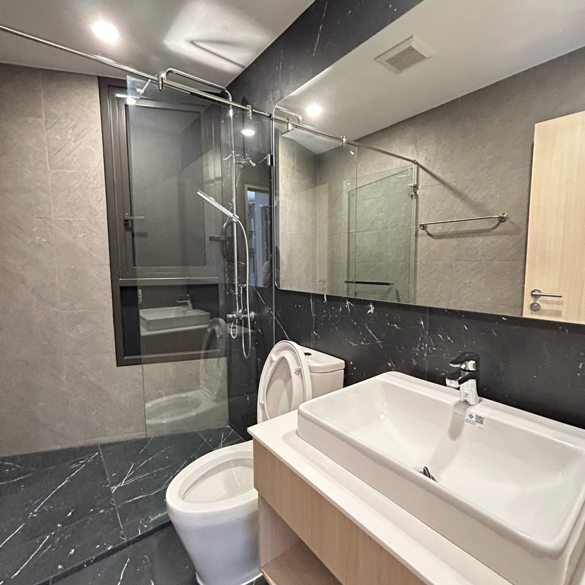 For RentCondoOnnut, Udomsuk : 📢 For rent Skyrise Avenue Sukhumvit 64