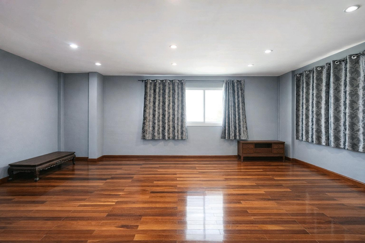 For SaleHouseRamkhamhaeng, Hua Mak : Single house for sale, prime location, Rama 9 Soi 43, near The Nine Department Store 
 ✅️ Rare item