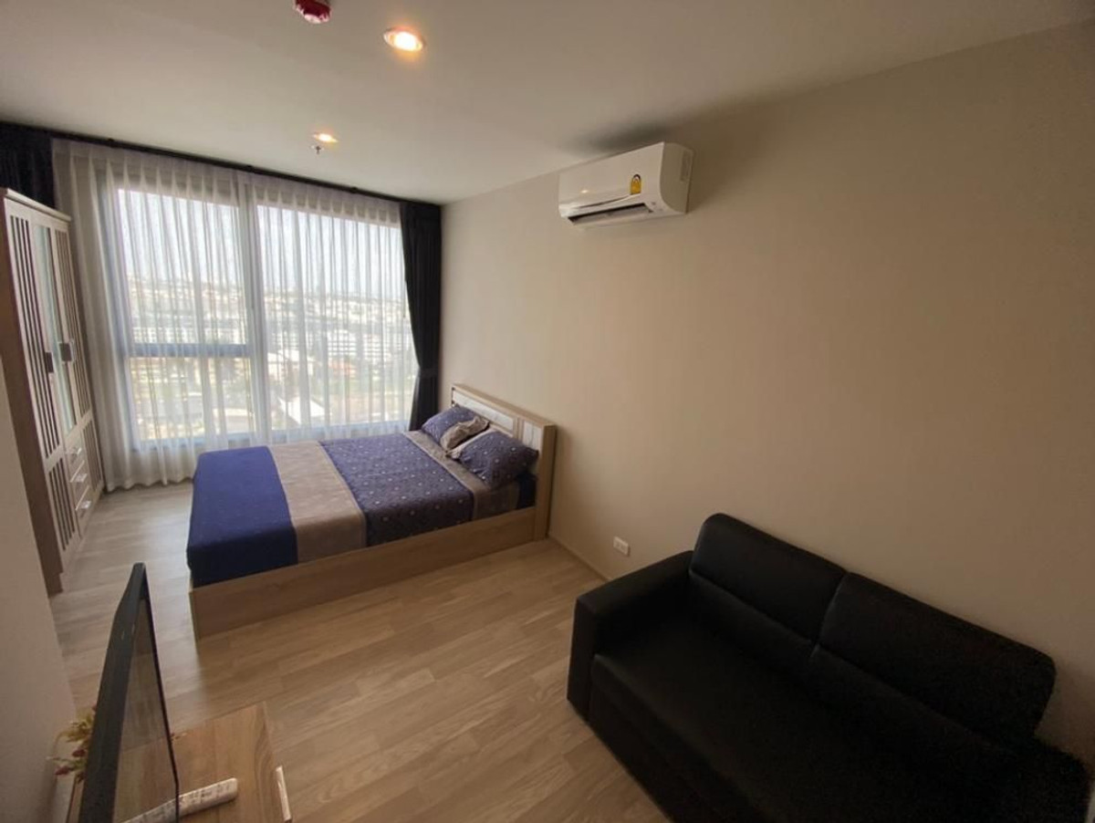 For RentCondoBangna, Bearing, Lasalle : Condo for Rent: Ideo Mobi Sukhumvit East Point Near BTS Bang Na (approx. 250 meters)