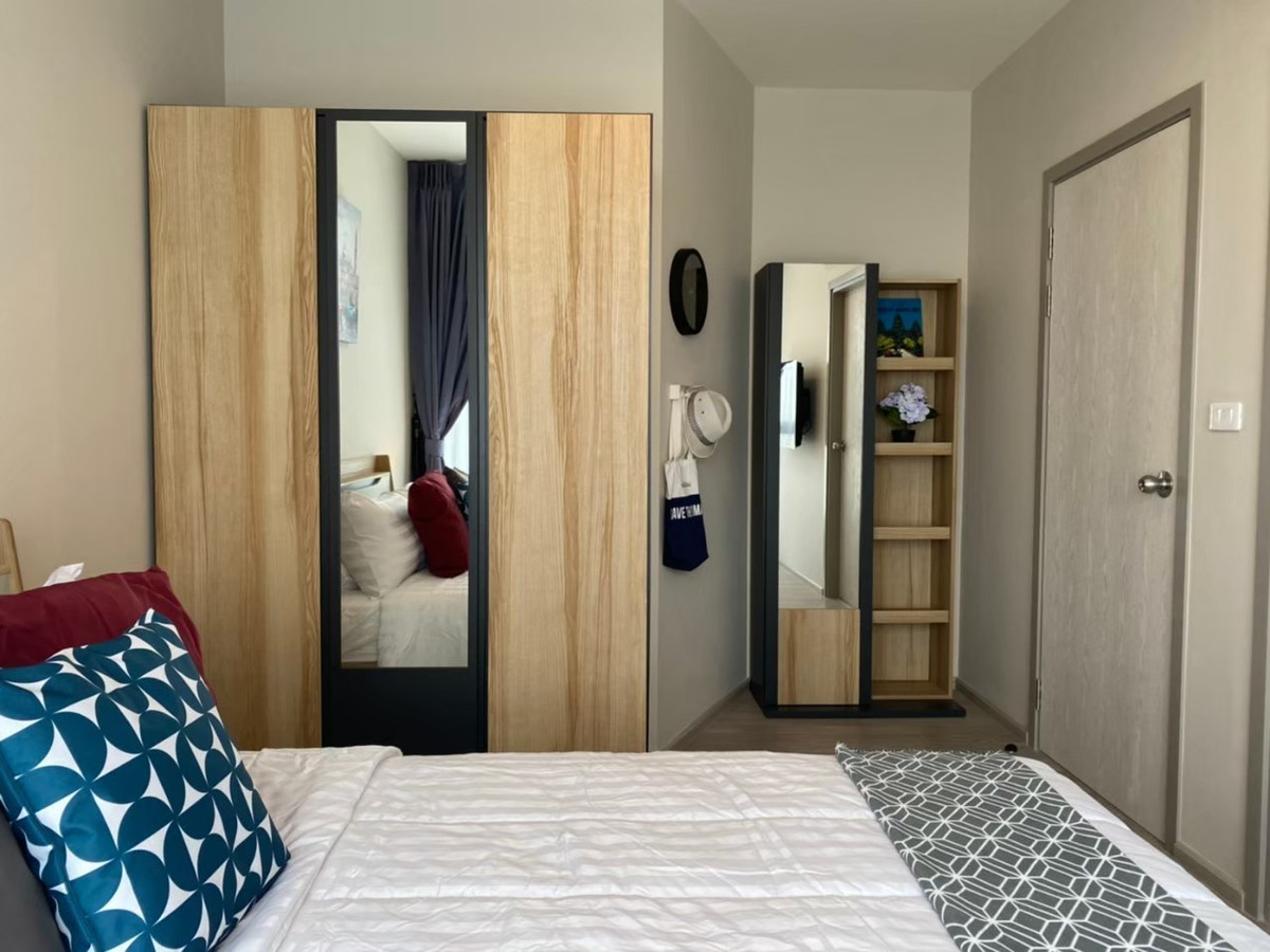 For RentCondoBangna, Bearing, Lasalle : Condo for Rent: Ideo Mobi Sukhumvit East Point Near BTS Bang Na (approx. 250 meters)