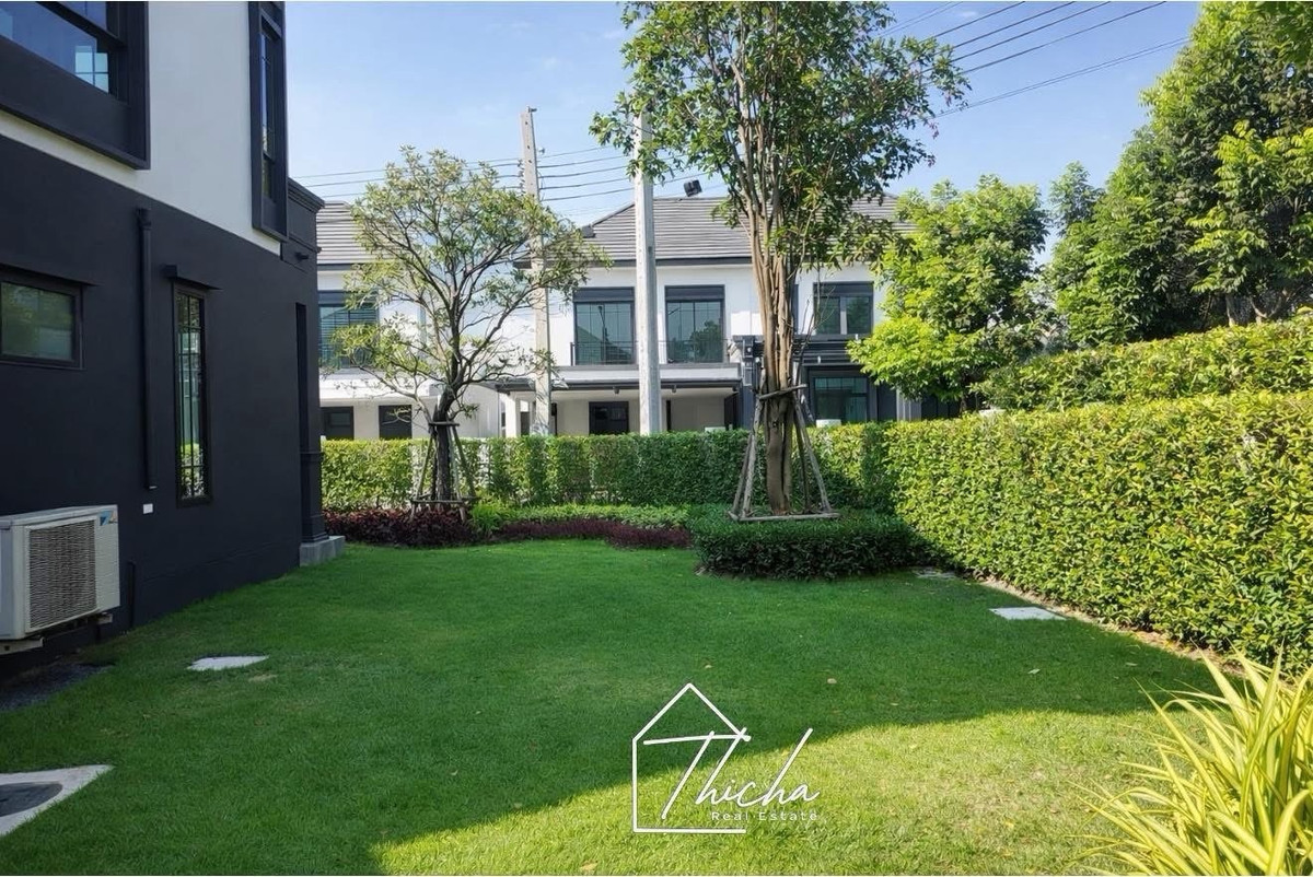 For SaleHouseRama5, Ratchapruek, Bangkruai : Big house, potential location, convenient to walk around town.
 Next to the road
Setthasiri Maha Jesadabodin Bridge