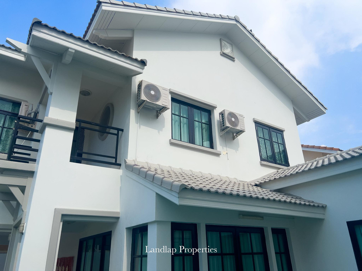 ให้เช่าพัทยา บางแสน ชลบุรี สัตหีบ : บ้านพูลวิลล่า จอมเทียน ใกล้หาดจอมเทียน เดินทางเพียง 5 นาที