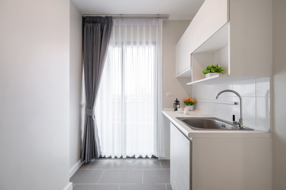 ขายคอนโดบางซื่อ วงศ์สว่าง เตาปูน : ขายคอนโดรีโนเวทสวย Metro Sky ประชาชื่น 1ห้องนอน 1ห้องน้ำ ผ่อนเพียง 8,000 บาท/เดือน  ติด MRT เตาปูน และ MRT บางซ่อน ใกล้ทางด่วน เดินทางเข้าเมือง โซนบางซื่อ รัชดา หรือ CBD สะดวกมาก