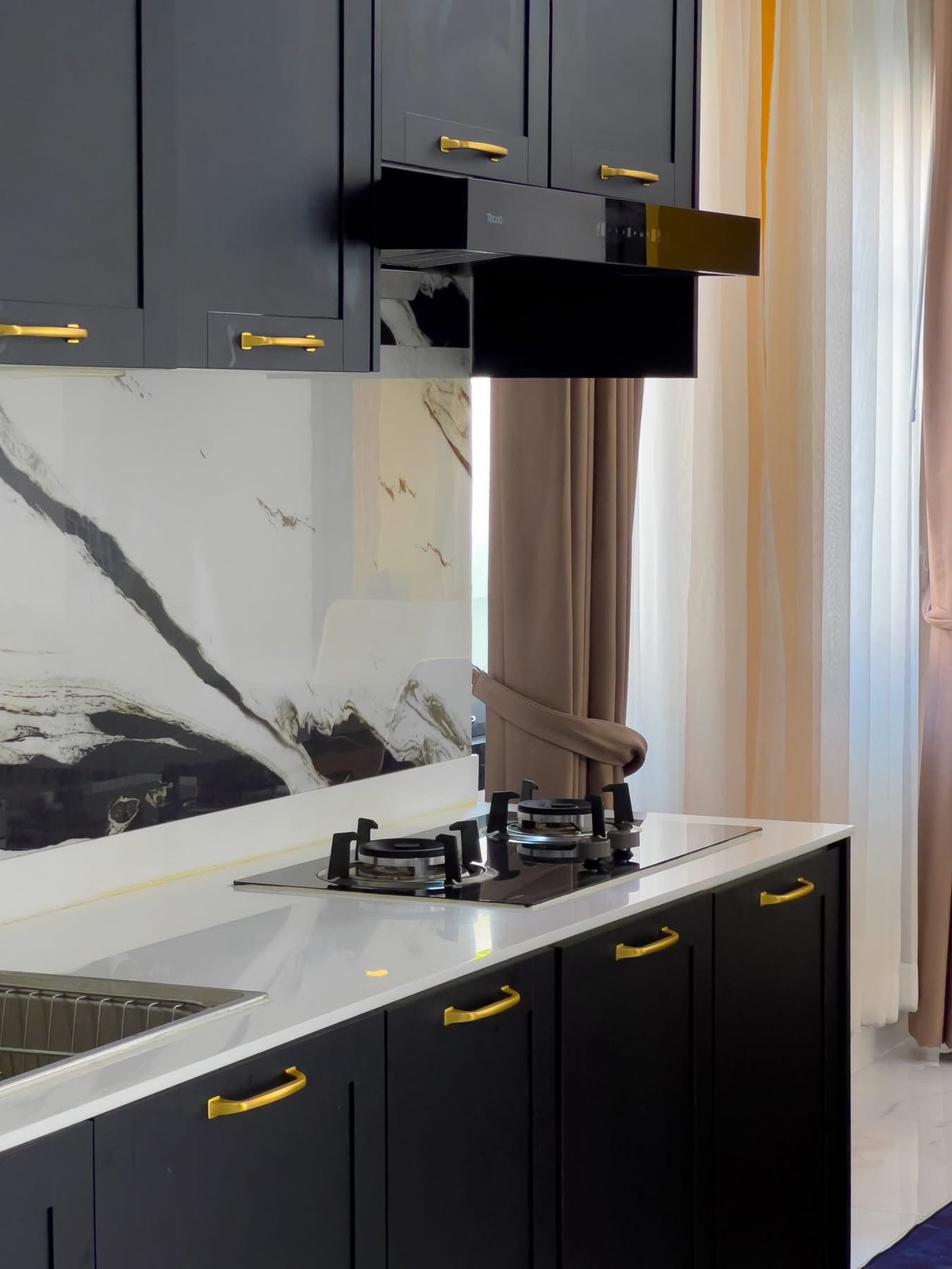 ให้เช่าพัทยา บางแสน ชลบุรี สัตหีบ : บ้านพูลวิลล่า จอมเทียน ใกล้หาดจอมเทียน เดินทางเพียง 5 นาที