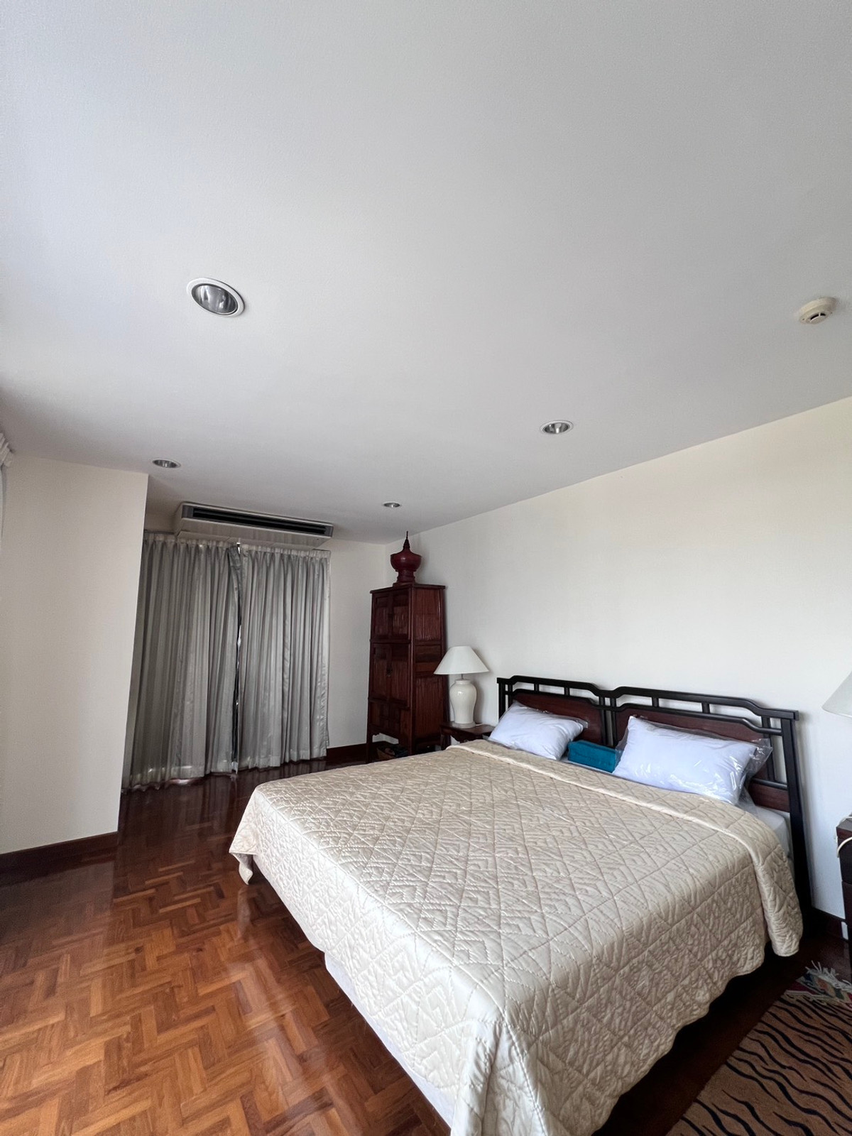 For SaleCondoSukhumvit, Asoke, Thonglor : HOT DEAL ✨Prime Mansion  Sukhumvit 31✨3 beds 3 baths, Size 248 sqm., near BTS / MRT Phromphong (1.2 km) Tel.0982645161 