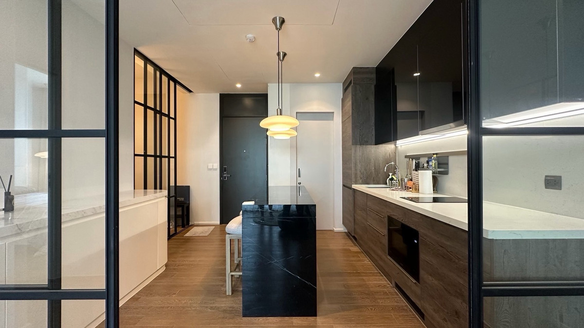 For SaleHome OfficePattanakan, Srinakarin : Home Office for Sale The Preston Empire Krungthep Kreetha Prime Business Location Near International Schools Rama 9 Area