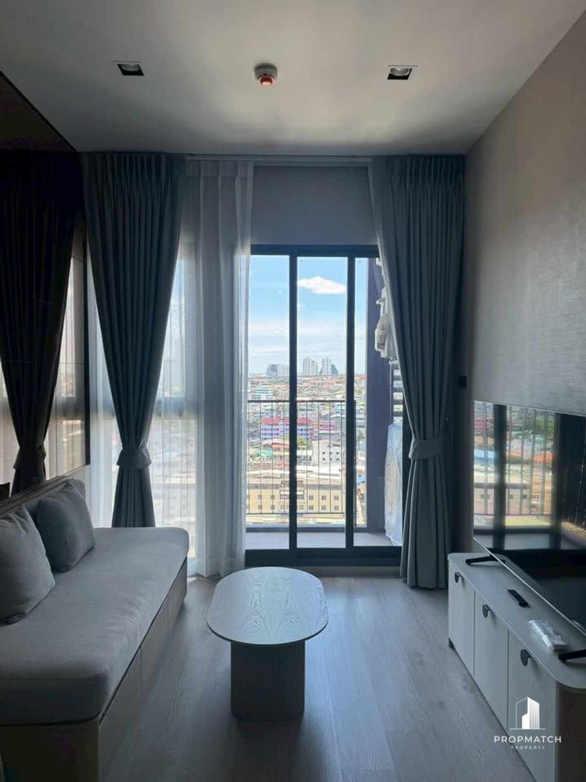 For RentCondoWongwianyai, Charoennakor : ✨Flash Deal ✨ Reference Sathorn Wongwianyai (1Bed 1Bath 32SQM.) ready to move in! Only 23,500 baht per month Tel.0981315848 @propmatch