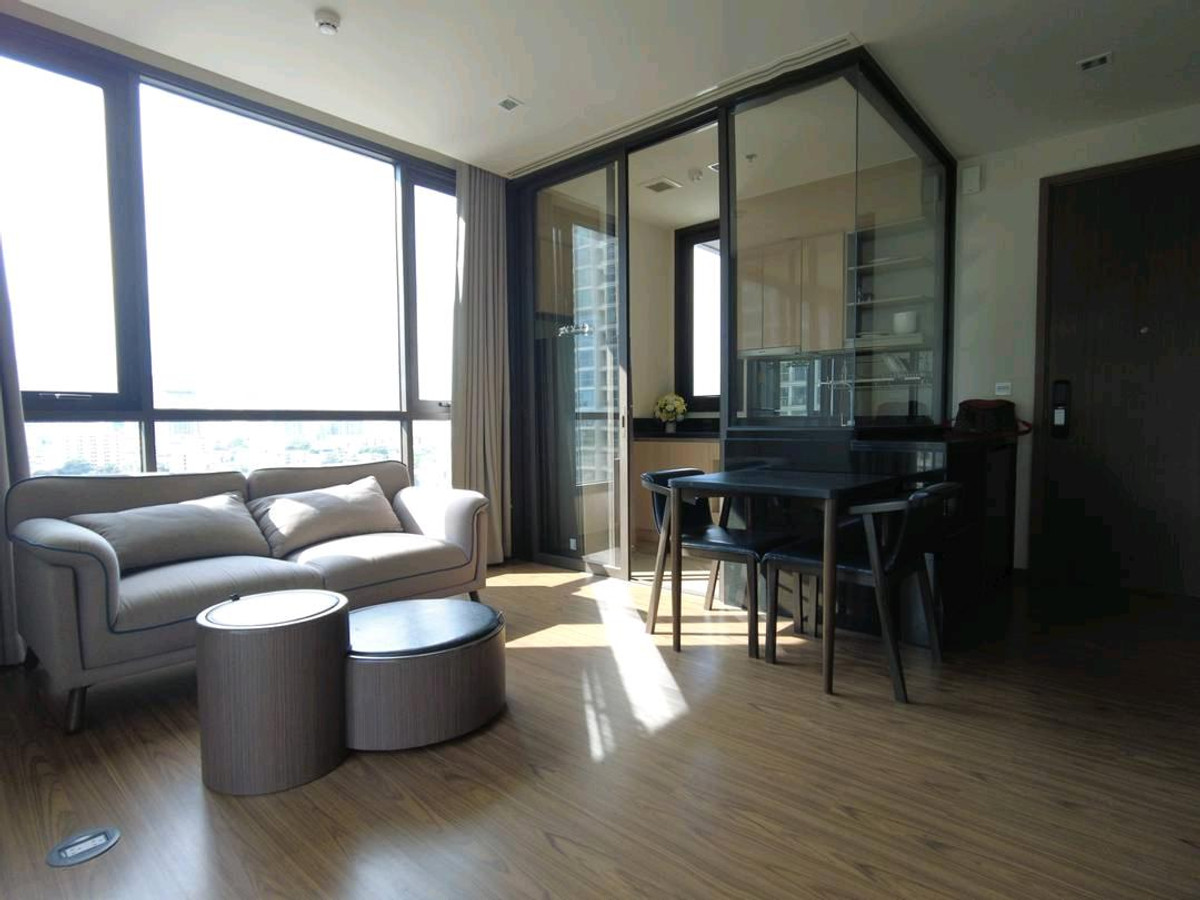 For SaleCondo : 69 03 420
ขาย Condo - The Line Sukhumvit 71