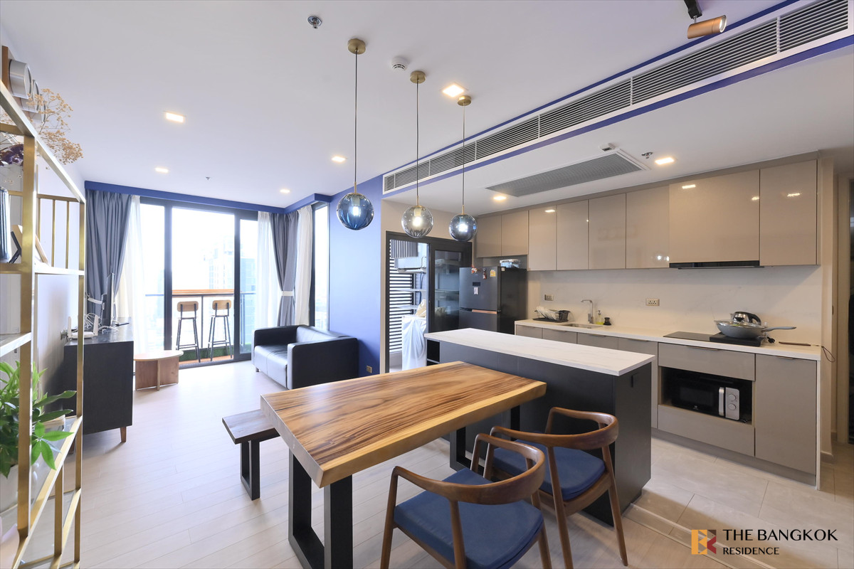 For RentCondoRama9, Petchburi, RCA : Rare Unit! 2 bedrooms, 2 bathrooms, wide front room, high floor, open view @One9Five Asoke-Rama 9 ✨