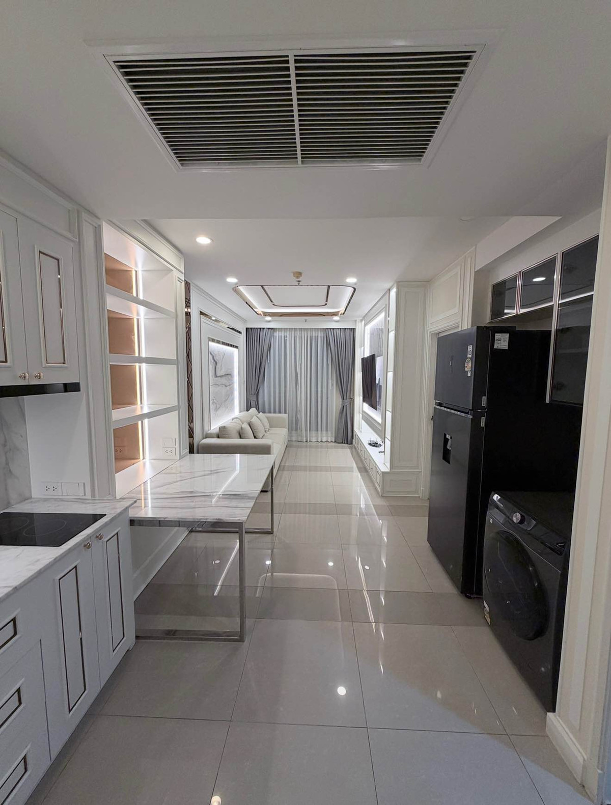 ให้เช่าคอนโดพระราม 9 เพชรบุรีตัดใหม่ RCA : WS6815 ให้เช่า Supalai Wellington 1 ใกล้ MRT ห้วยขวาง ห้องใหญ่ เดินทางสะดวก เพียง 28,000 บาท/เดือน