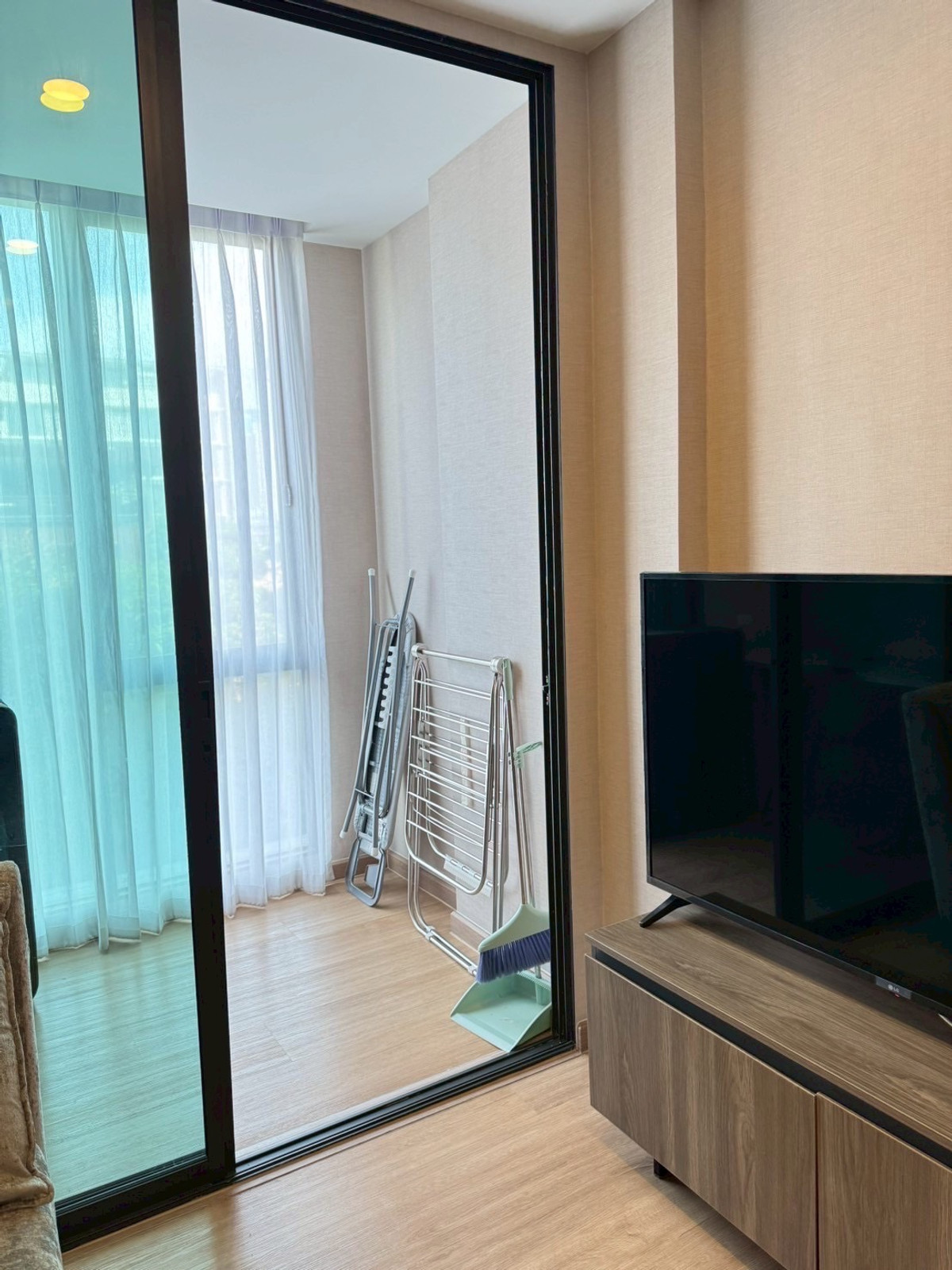 ให้เช่าคอนโดพระราม 9 เพชรบุรีตัดใหม่ RCA : Best Price 🔥ให้เช่า LLOYD Soonvijai-Thonglor ห้องสวยมาก ราคาดีที่สุด ตกแต่งเฟอร์ครบ พร้อมเข้าอยู่ ‼️