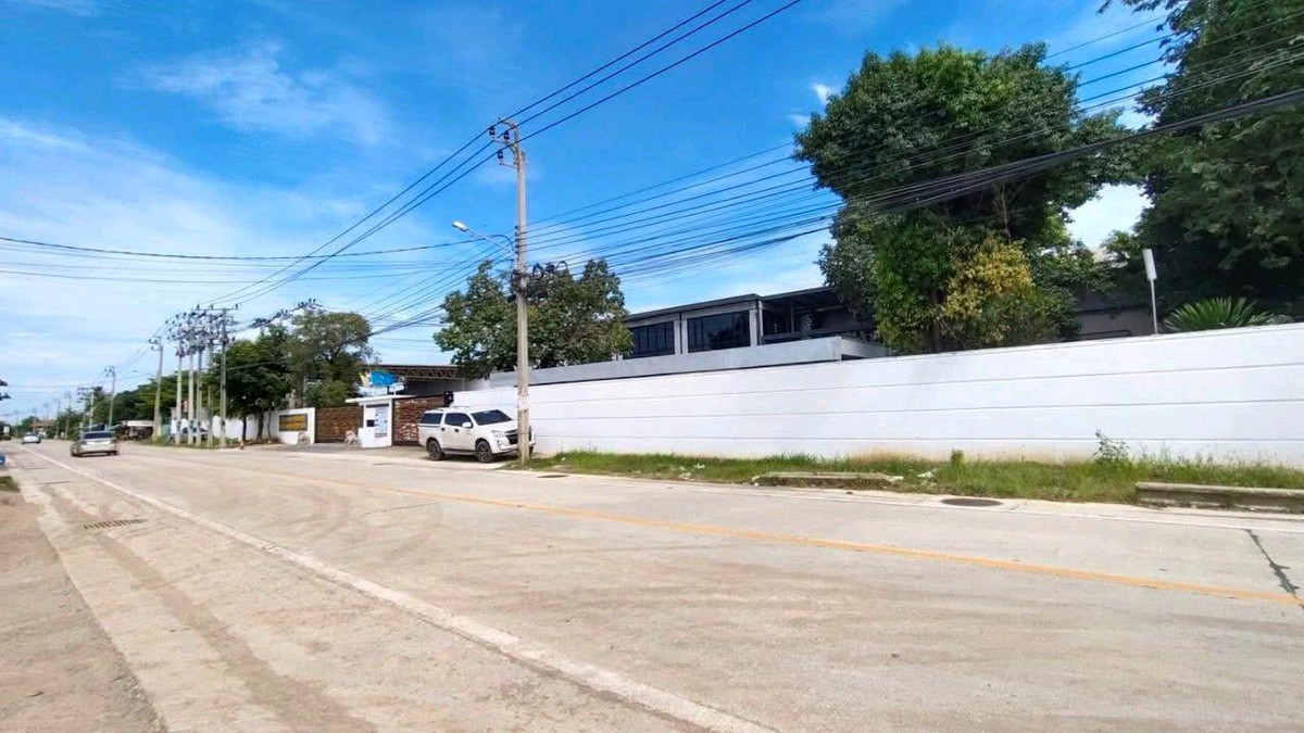 ให้เช่าโกดังนนทบุรี บางใหญ่ บางบัวทอง : 🏭 ให้เช่าโกดัง 1,200-7,520 ตร.ม. แบ่งเช่าได้  | บางบัวทอง นนทบุรี | โกดังใกล้คลังสินค้าเซเว่น ซอยวัดสามง่าม