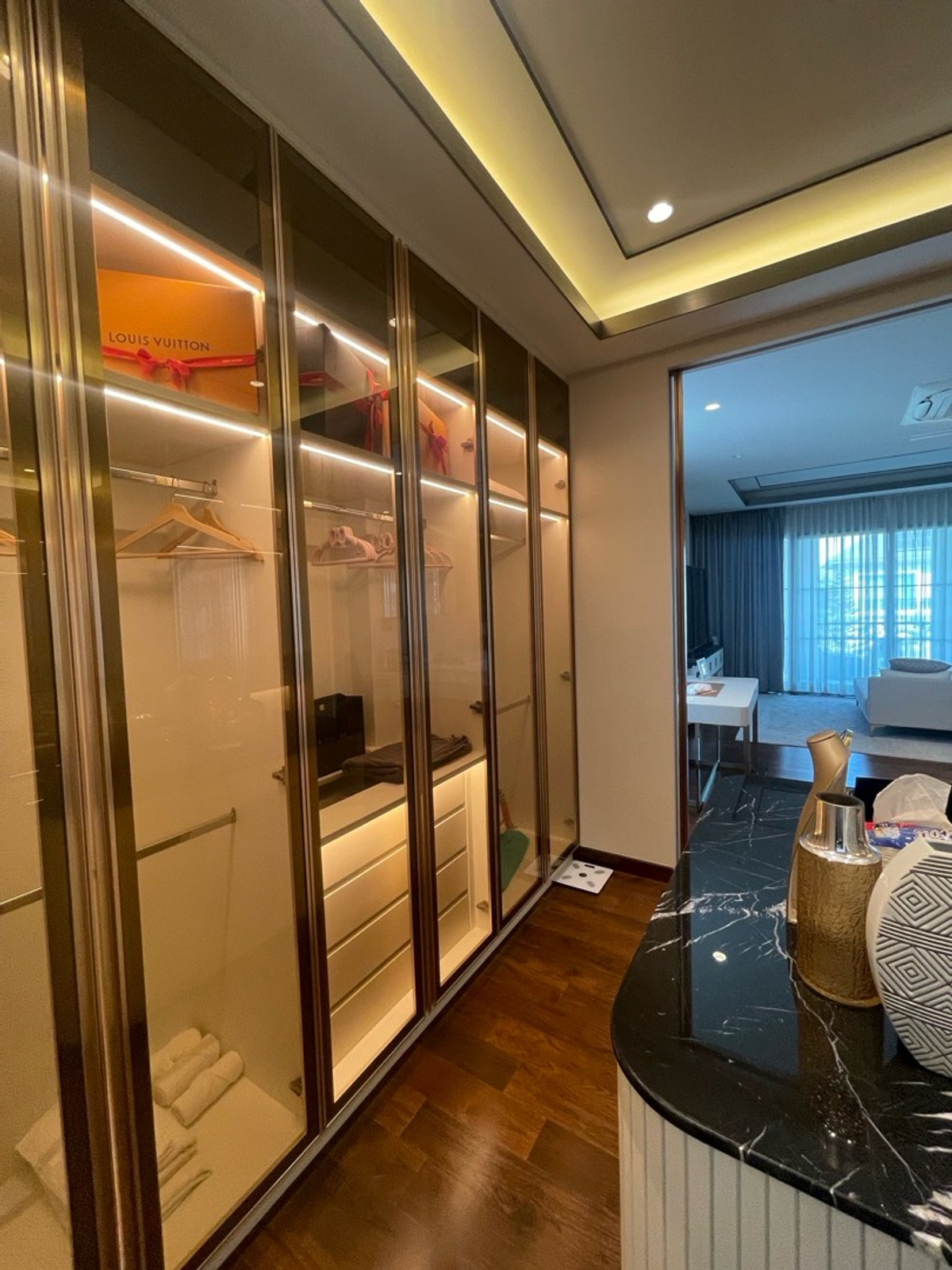 ขายบ้านลาดกระบัง สุวรรณภูมิ : Perfect Masterpiece Sukhumvit 77 ราคาถูกที่สุด