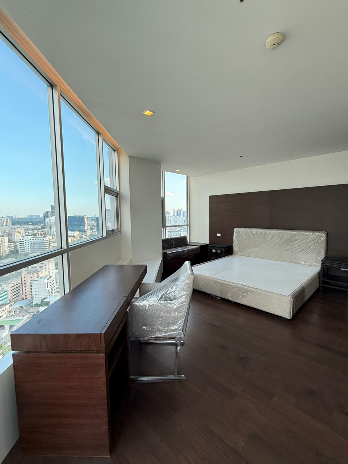 For SaleCondoSathorn, Narathiwat : ✨Sathorn Heritage✨2 beds 2 baths, Size 116.44 sqm., near BTS / MRT Saint Louis (1 km) Tel.0982645161 