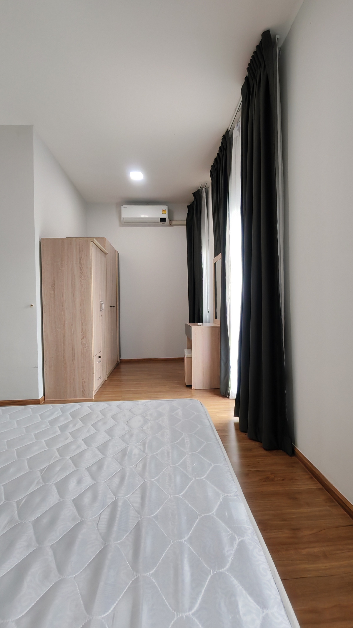 ให้เช่าทาวน์โฮมปทุมธานี รังสิต ธรรมศาสตร์ : ทาวน์โฮมใกล้ ฟิวเจอร์ 6นาที ม.กรุงเทพ 15นาที มี Top หน้าหมู่บ้าน