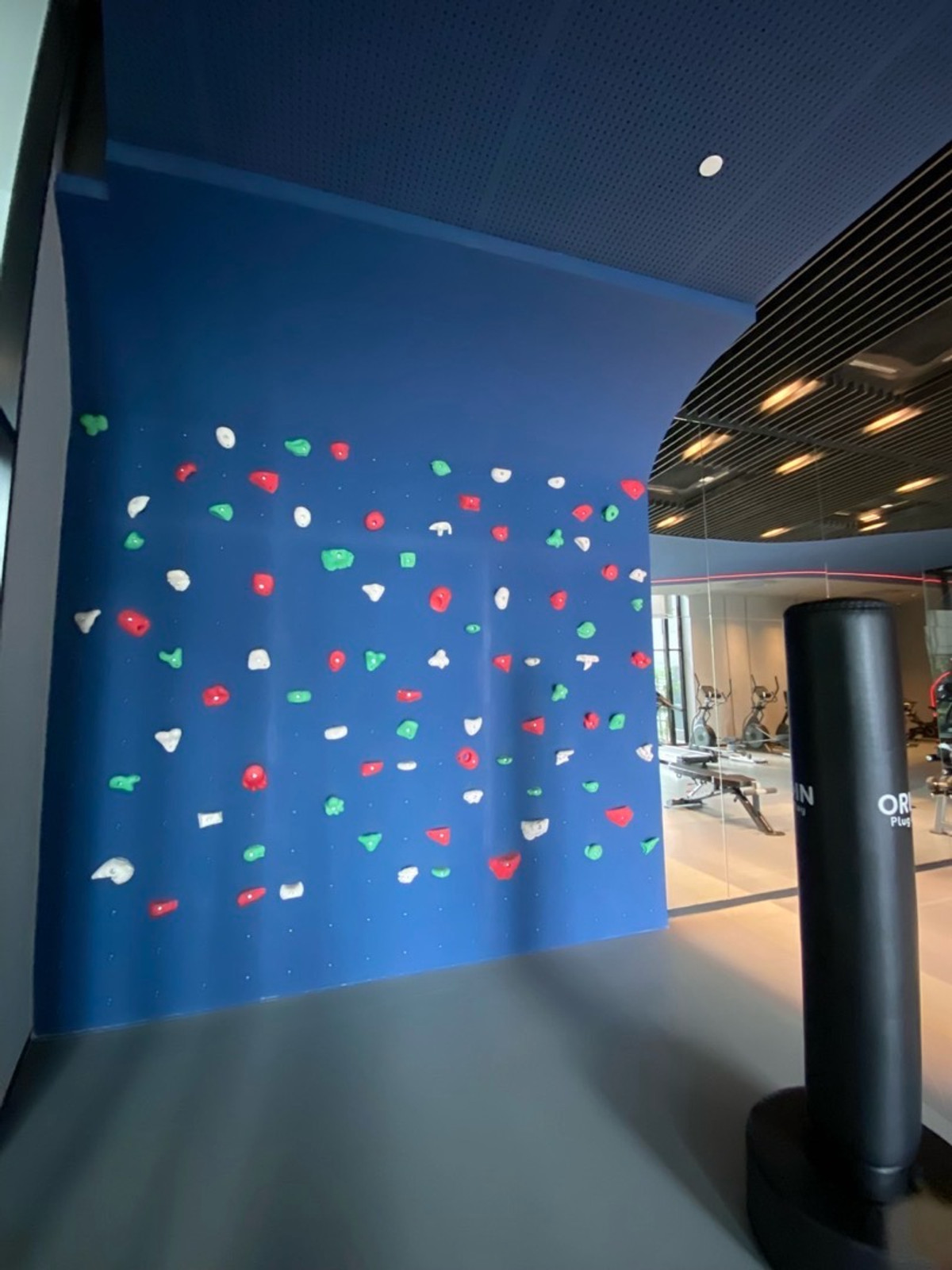 ให้เช่าคอนโดปิ่นเกล้า จรัญสนิทวงศ์ : 🔥 ปล่อยเช่าด่วน Origin สิรินธร ชั้น 9 วิวสระ ห้องสวย เฟอร์ครบ เครื่องซัก-อบ พร้อมอยู่