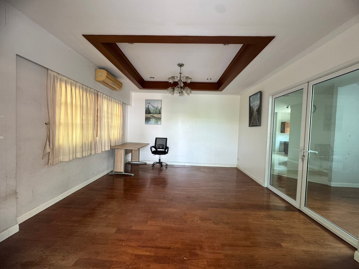 ให้เช่าบ้านโชคชัย4 ลาดพร้าว71 : ให้เช่าบ้านเดี่ยวซอยโชคชัย4 บ้านสวยราคาดี (N.2020)